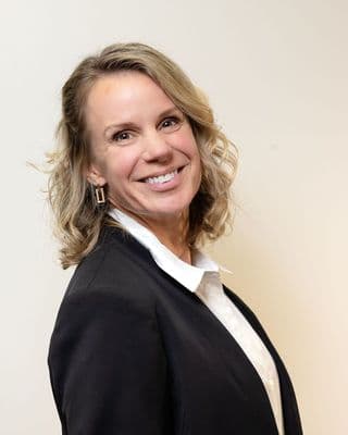 Sarah Elton