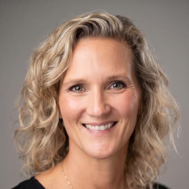 Jennifer McCollum